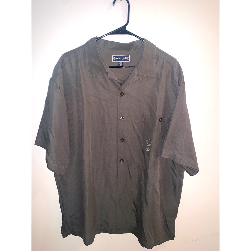 Xl weekender embroidered button up golf tails